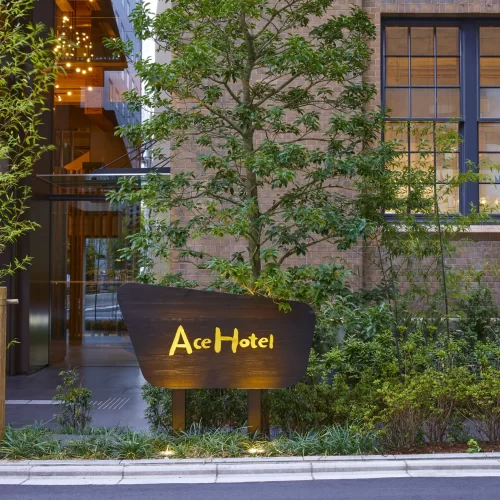 AceHotelKyoto-ExteriorSign2149_result