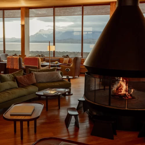 SOLHR-lounge-views_result